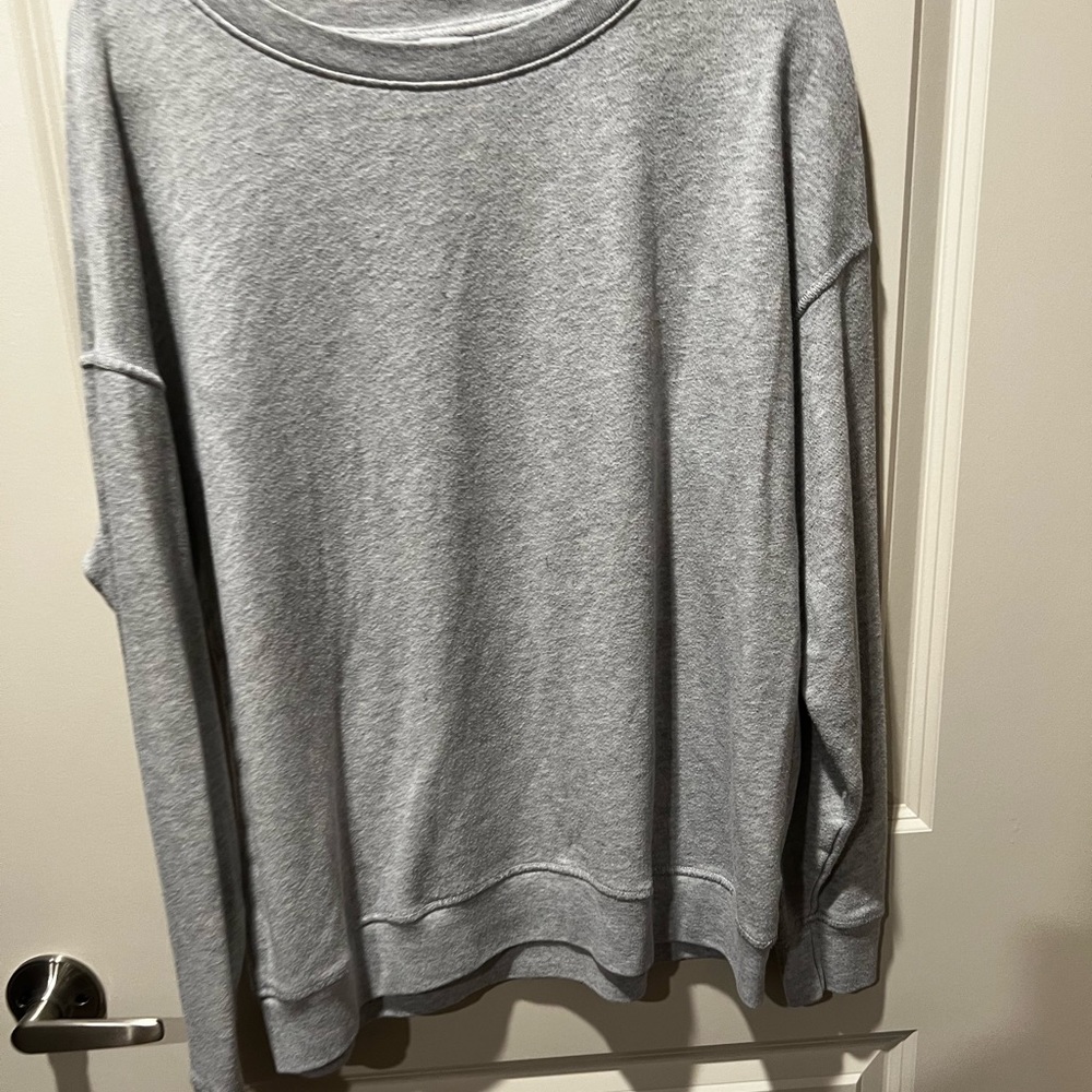 AE crewneck